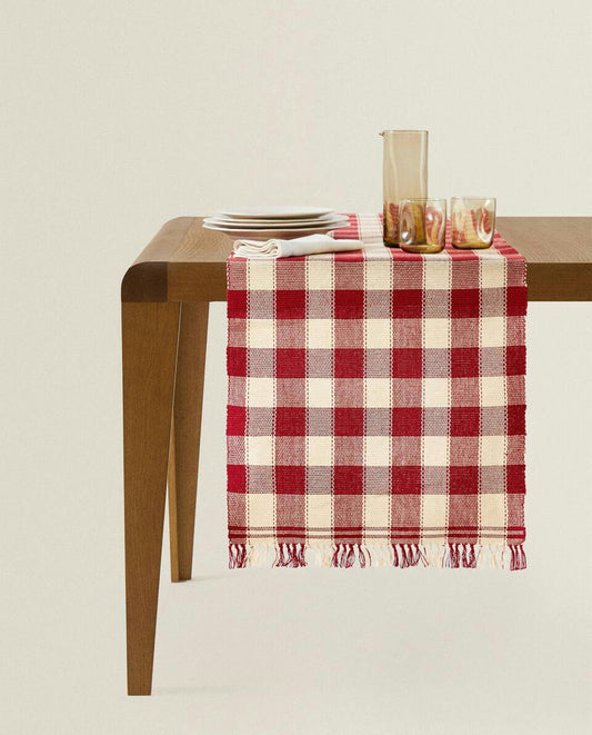 CHRISTMAS CHECK TABLE RUNNER