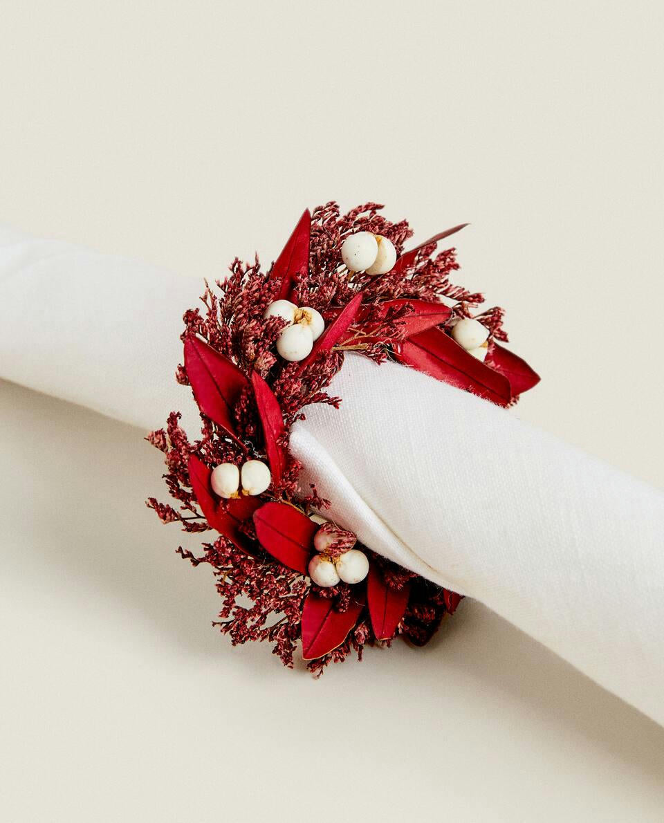 PACK OF DRIED CHRISTMAS FLOWER NAPKIN RINGS (PACK OF 2)