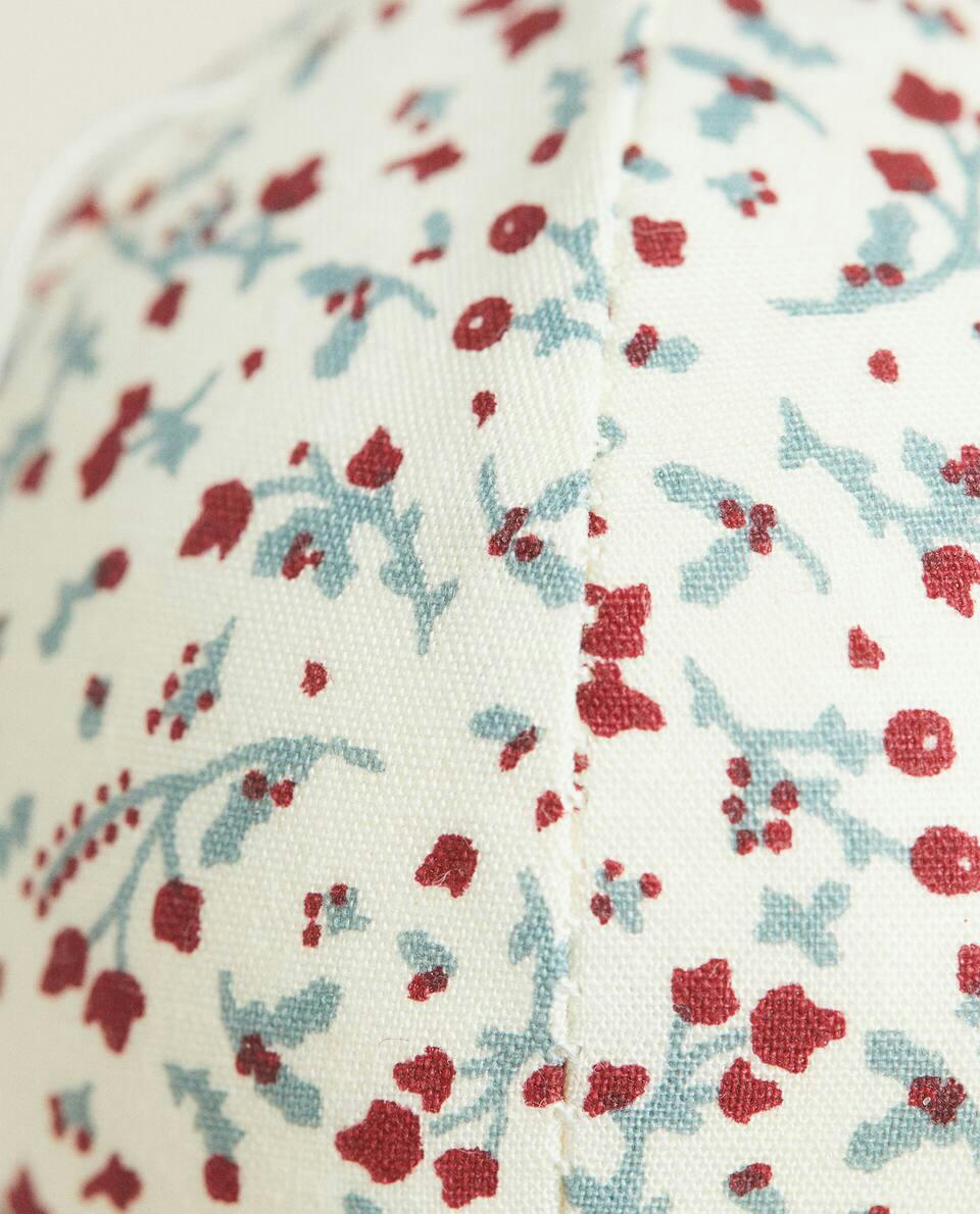 PACK OF CHRISTMAS PATCHWORK BAUBLE DECORATIONS (PACK OF 2)