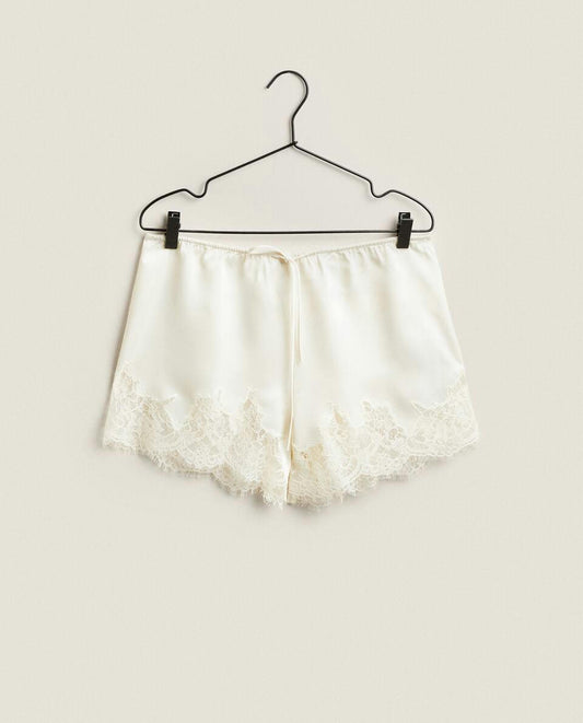 SATIN SHORTS WITH BLONDE LACE