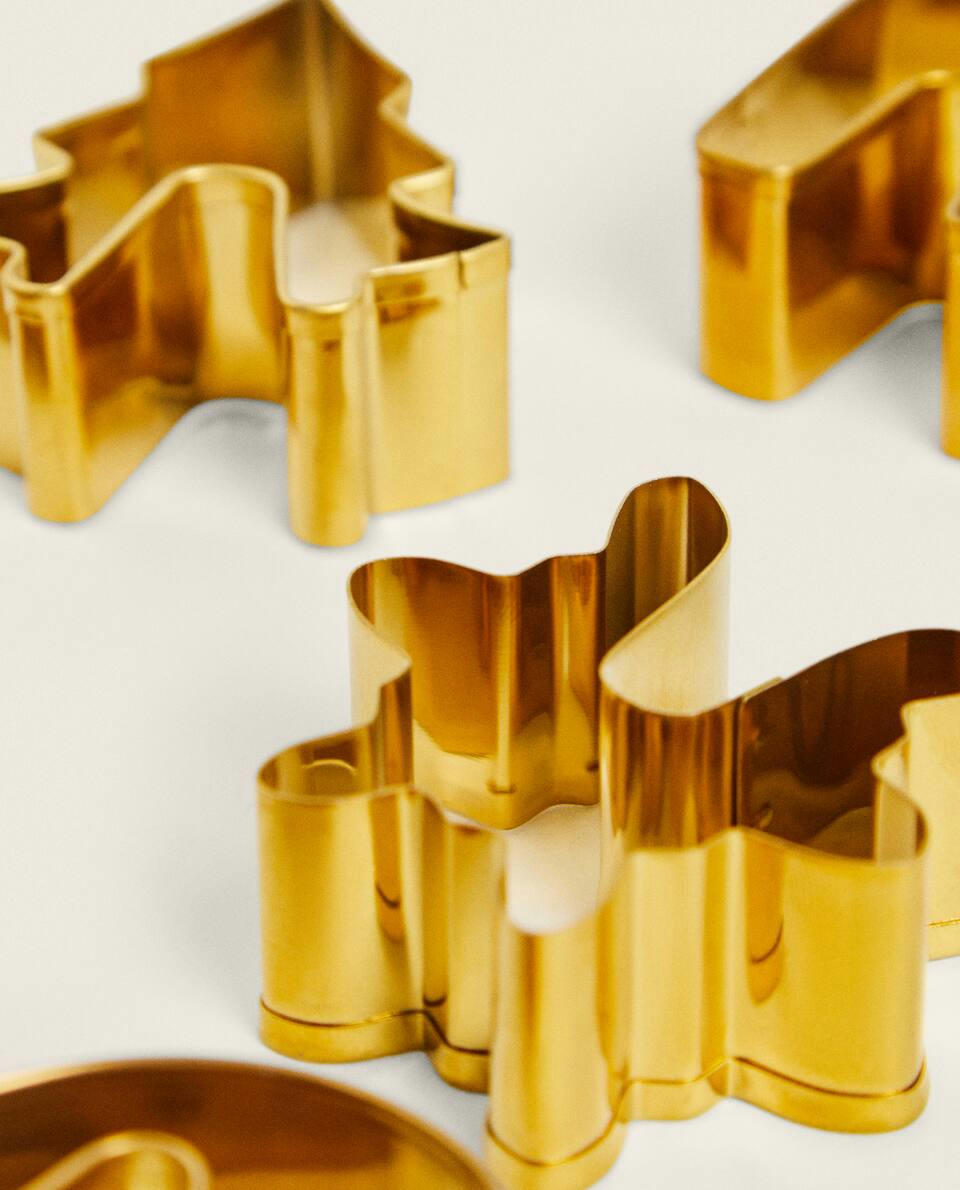 PACK OF CHRISTMAS COOKIE CUTTERS (PACK OF 6)