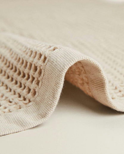 WAFFLE-KNIT COTTON TOWEL