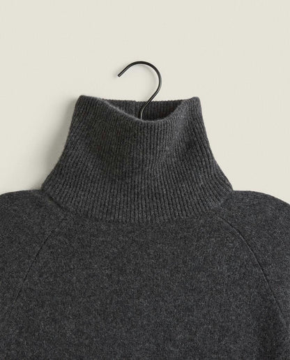 CASHMERE TURTLENECK SWEATER