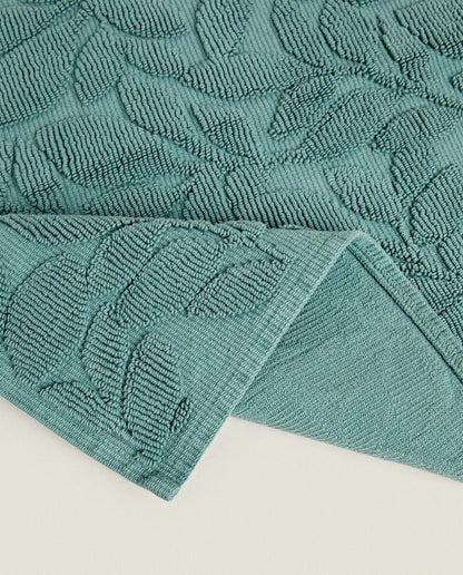 VEGETABLE JACQUARD BATH MAT