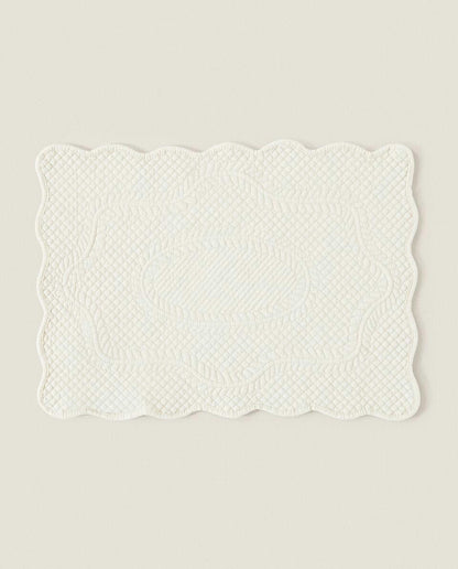 QUILTED PLACEMAT