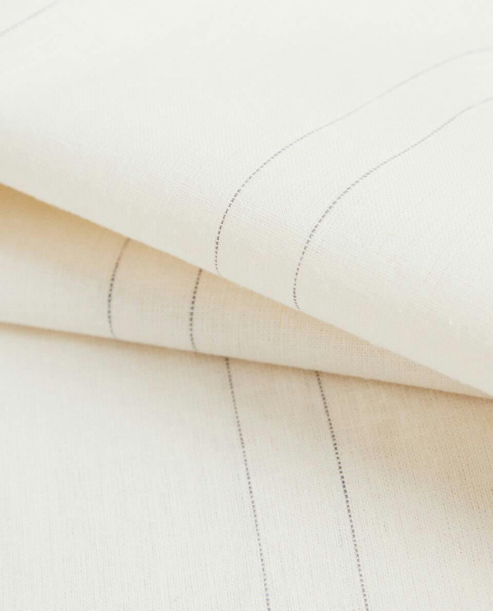 STRIPED CLOTHING PROTECTIVE COVER (PACK OF 2)