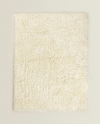 SOFT-TOUCH RUG