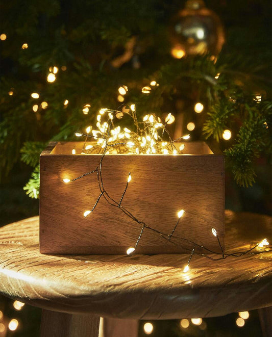 WIRE CHRISTMAS LIGHT STRAND