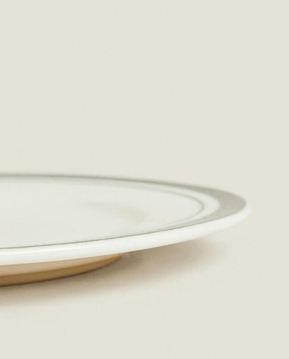 STRIPED TABLEWARE SET