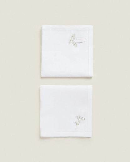 PACK OF CHRISTMAS PEARL BEAD NAPKINS (PACK OF 2)