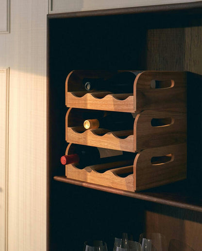 STACKABLE WOODEN BOTTLE STAND