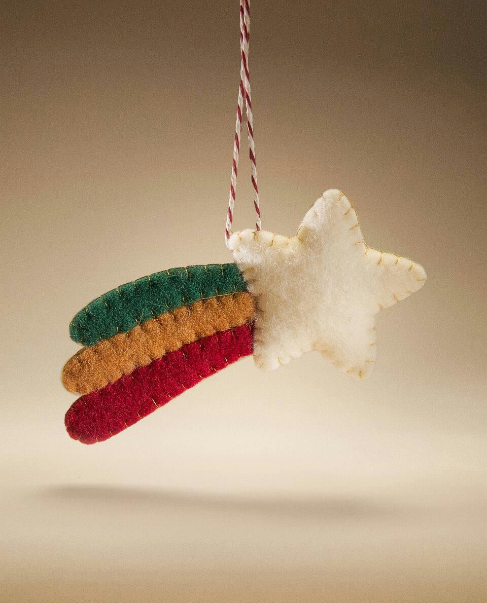 FELT STAR CHRISTMAS DECORATION