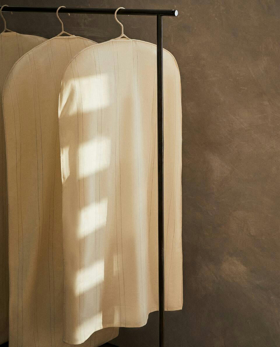 STRIPED CLOTHING PROTECTIVE COVER (PACK OF 2)