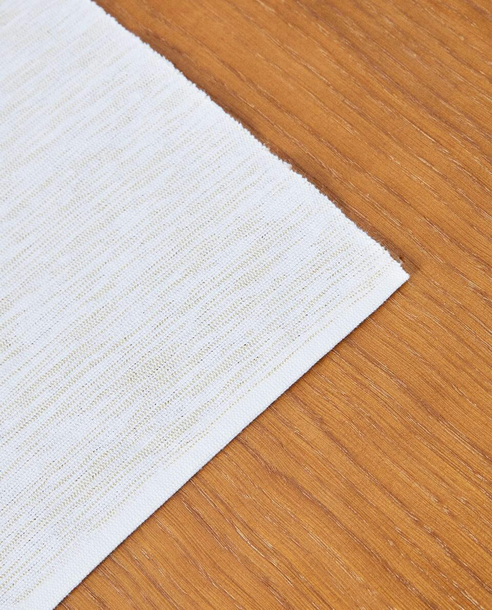 PACK OF GLITTERY CHRISTMAS PLACEMATS (PACK OF 2)