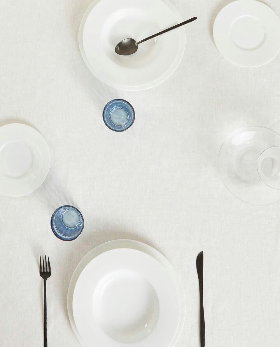 BASIC LINEN TABLECLOTH