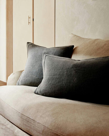 LINEN CUSHION COVER