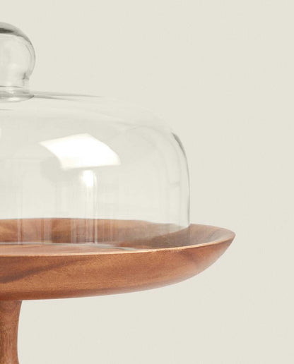 WOODEN CAKE DISH