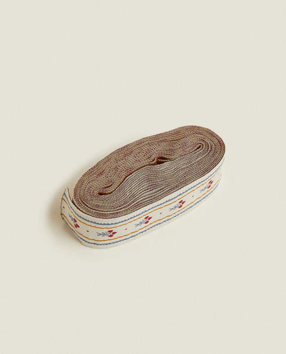 CHILDREN’S REVERSIBLE CHRISTMAS GIFT WRAPPING RIBBON