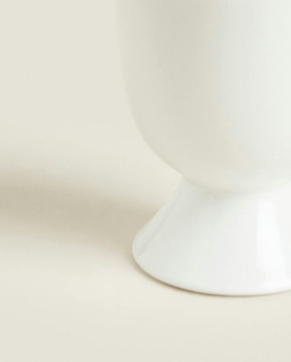 BONE CHINA EGG CUP