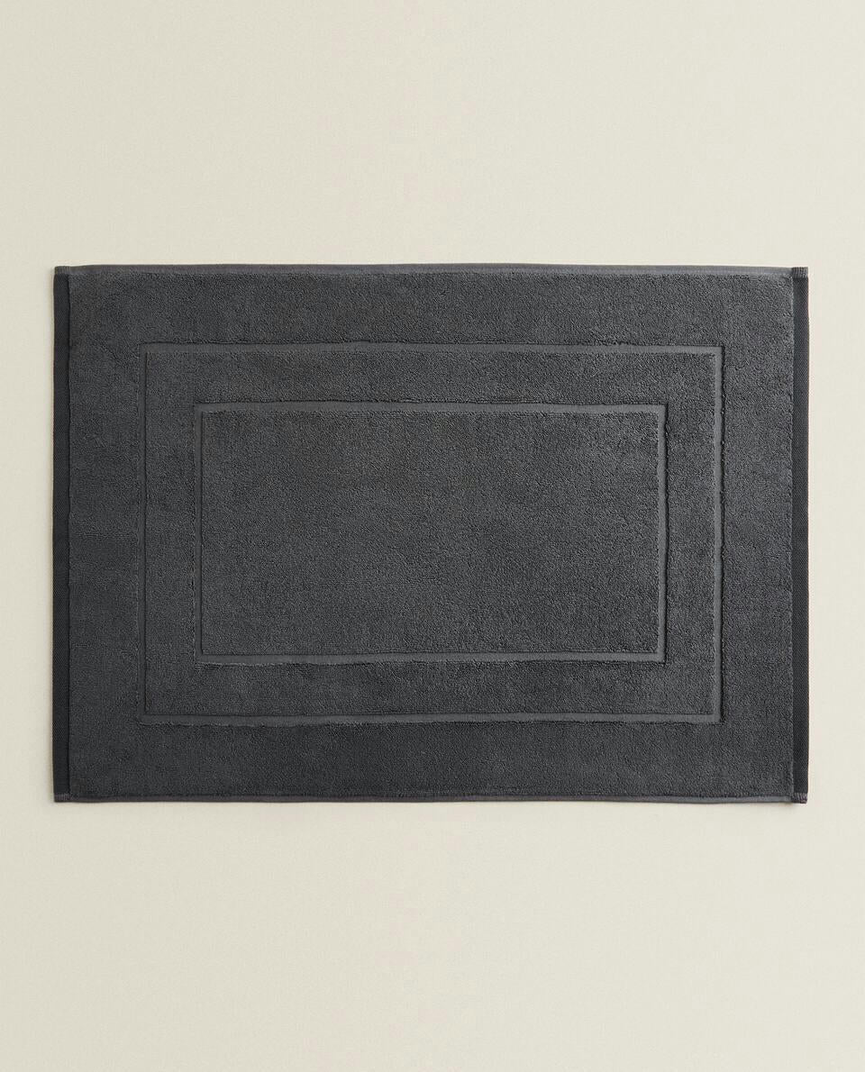 COTTON BATH MAT